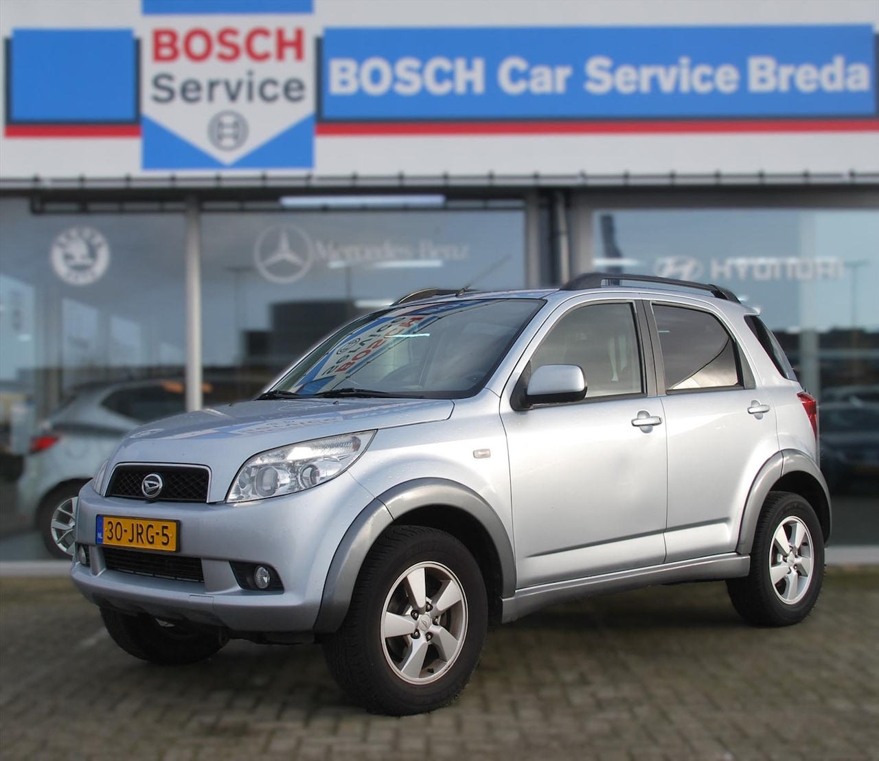 Daihatsu Terios - 1.5 16V 5DR EXCLUSIVE 4WD LMT.ED - AutoWereld.nl