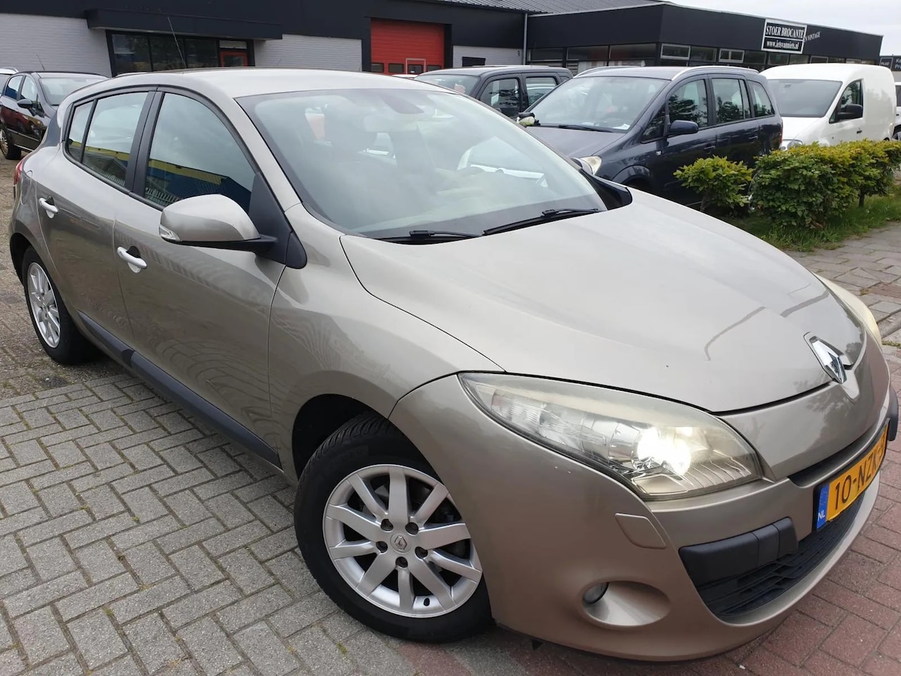 Renault Mégane - MEGANE-1.4 TCE-Celsium - AutoWereld.nl