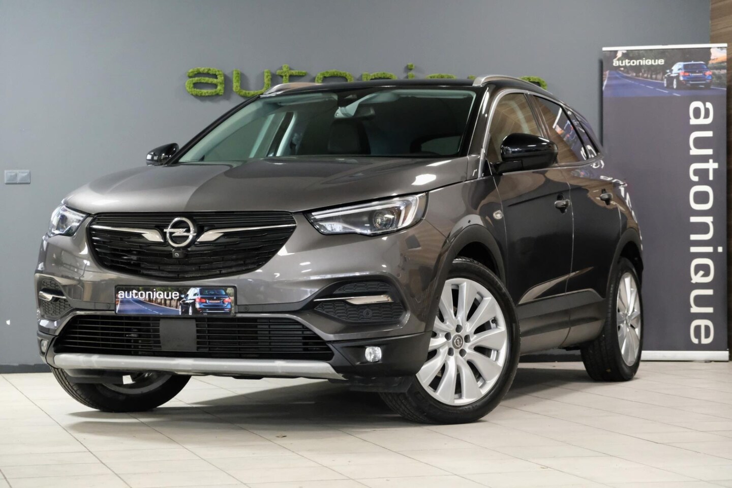 Opel Grandland X - 1.6 Turbo 181pk Ultimate *44.335km* Leder/Camera/Stoelverw+Koeling |Apple Carplay| - AutoWereld.nl