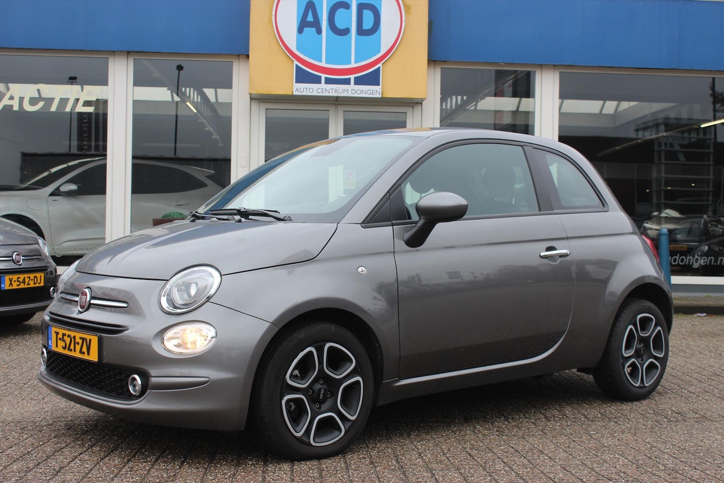 Fiat 500 - 1.0 70pk Hybrid eco Club | Climate- en cruisecontrol | Pdc achter | Uconnect 7 - AutoWereld.nl