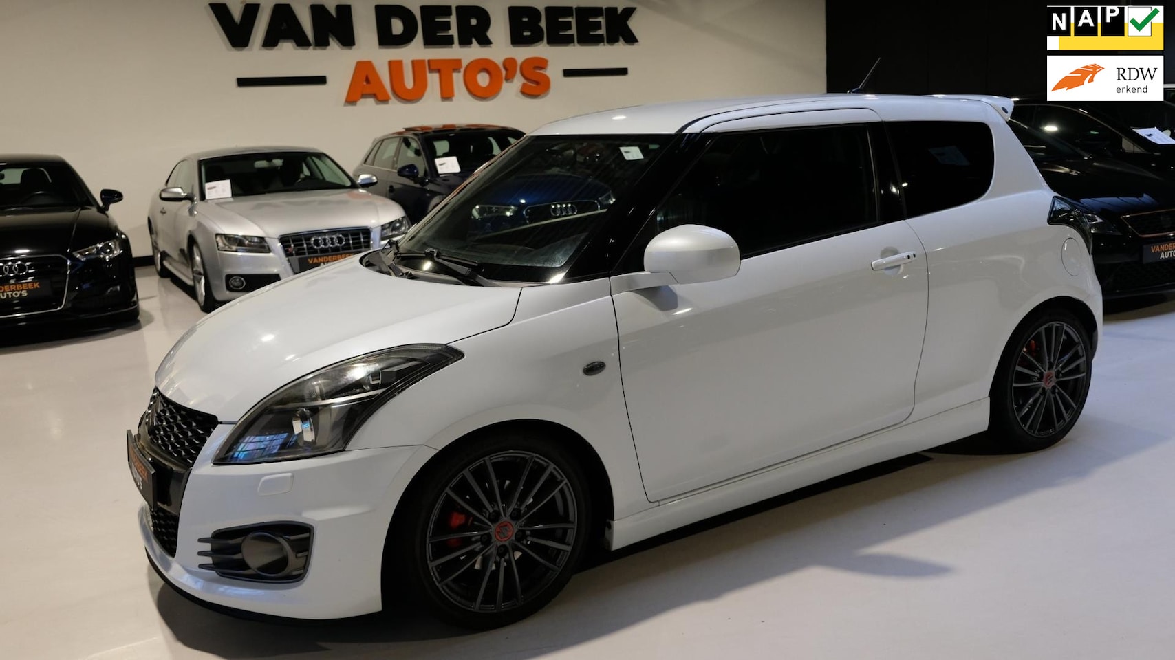 Suzuki Swift - 1.6 Sport 136PK Carplay|Sportuitlaat|Xenon - AutoWereld.nl