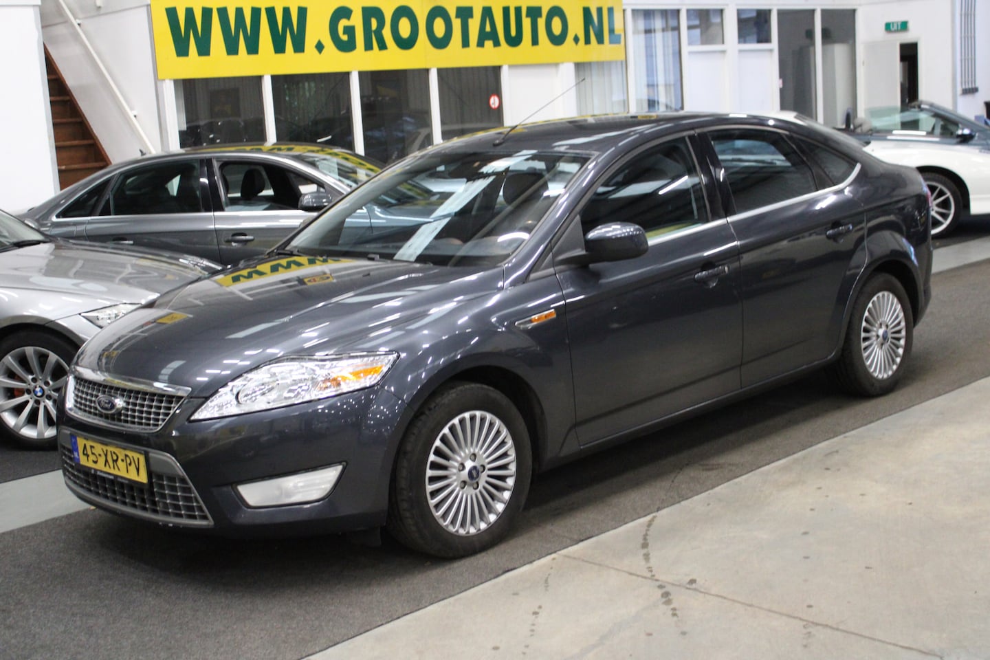 Ford Mondeo - 2.0-16V Titanium Airco, Cruise Control, Stuurbekrachtiging - AutoWereld.nl