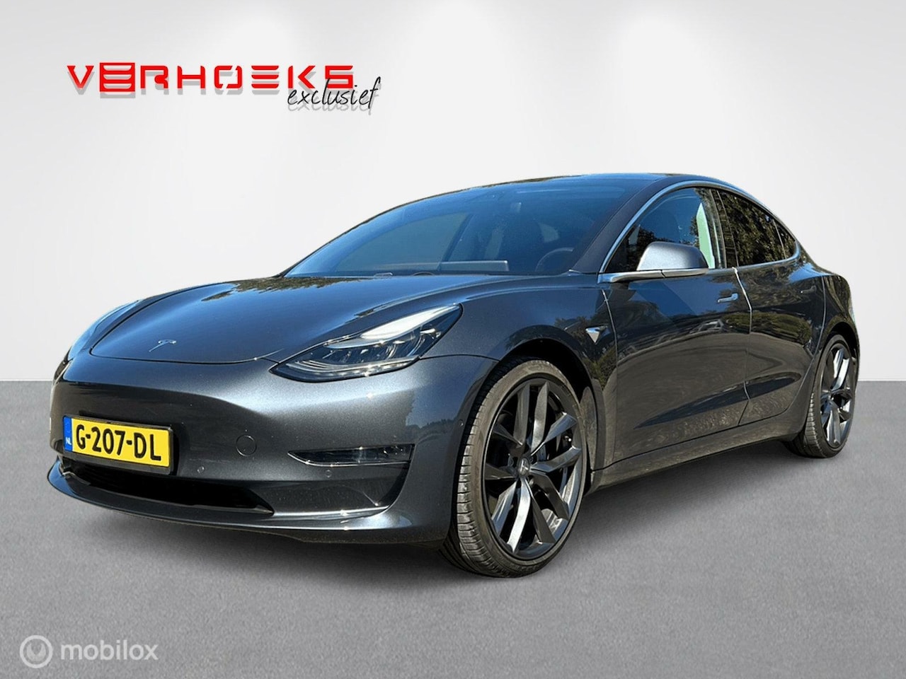 Tesla Model 3 - Standard RWD Plus met 64.696KM - AutoWereld.nl