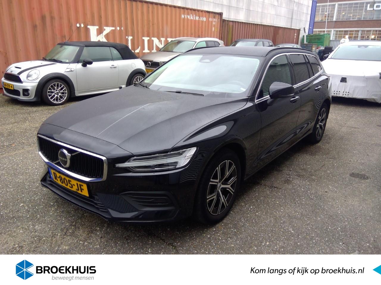 Volvo V60 - 2.0 B4 Core | Lederen bekleding | Stoel + Stuurverw. | Trekhaak | PDC + Camera | Trekhaak - AutoWereld.nl