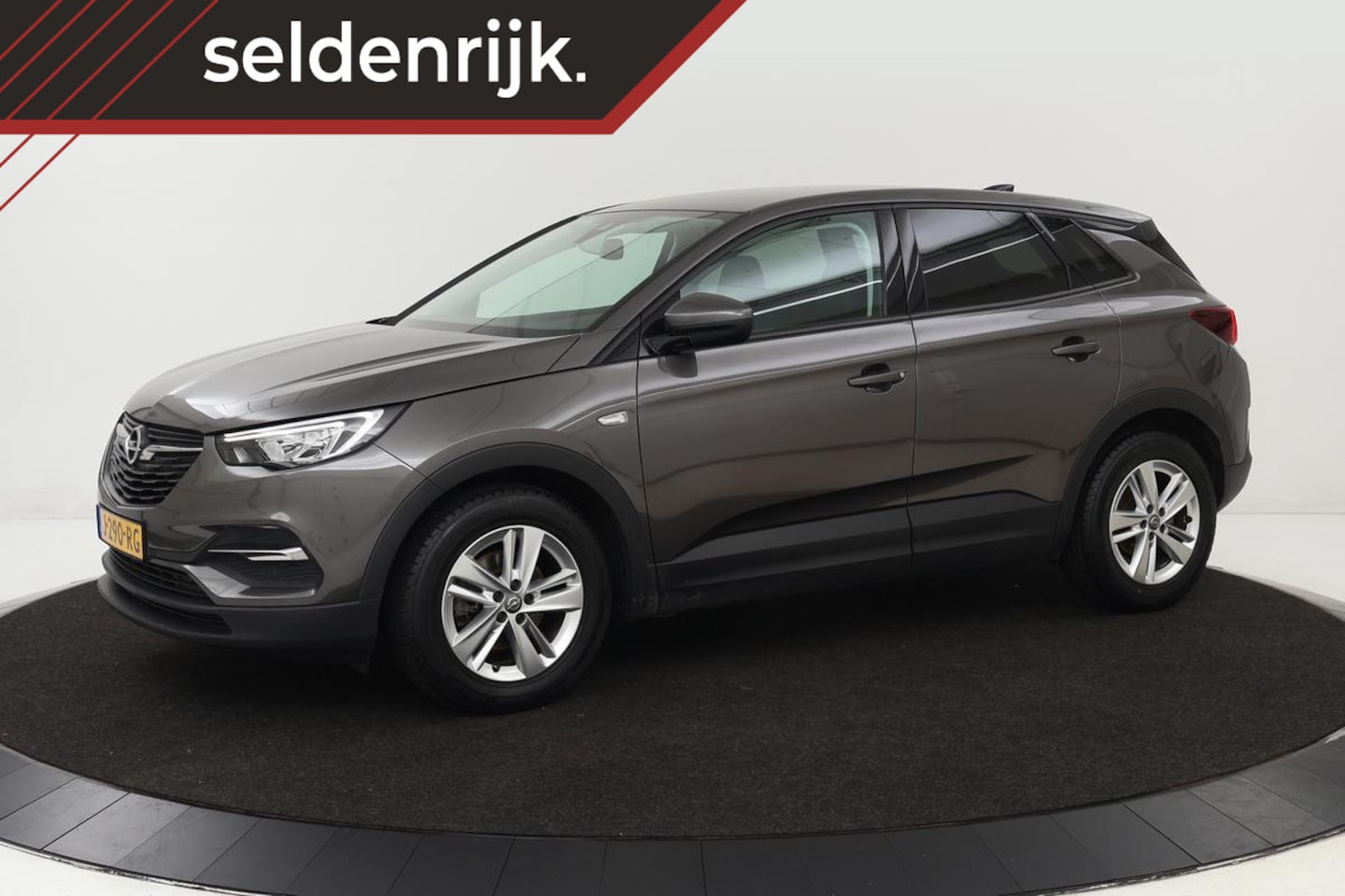 Opel Grandland X - 1.2 Turbo Business Edition | Comfortstoelen | Camera | Carplay | Full LED | Navigatie | Cr - AutoWereld.nl