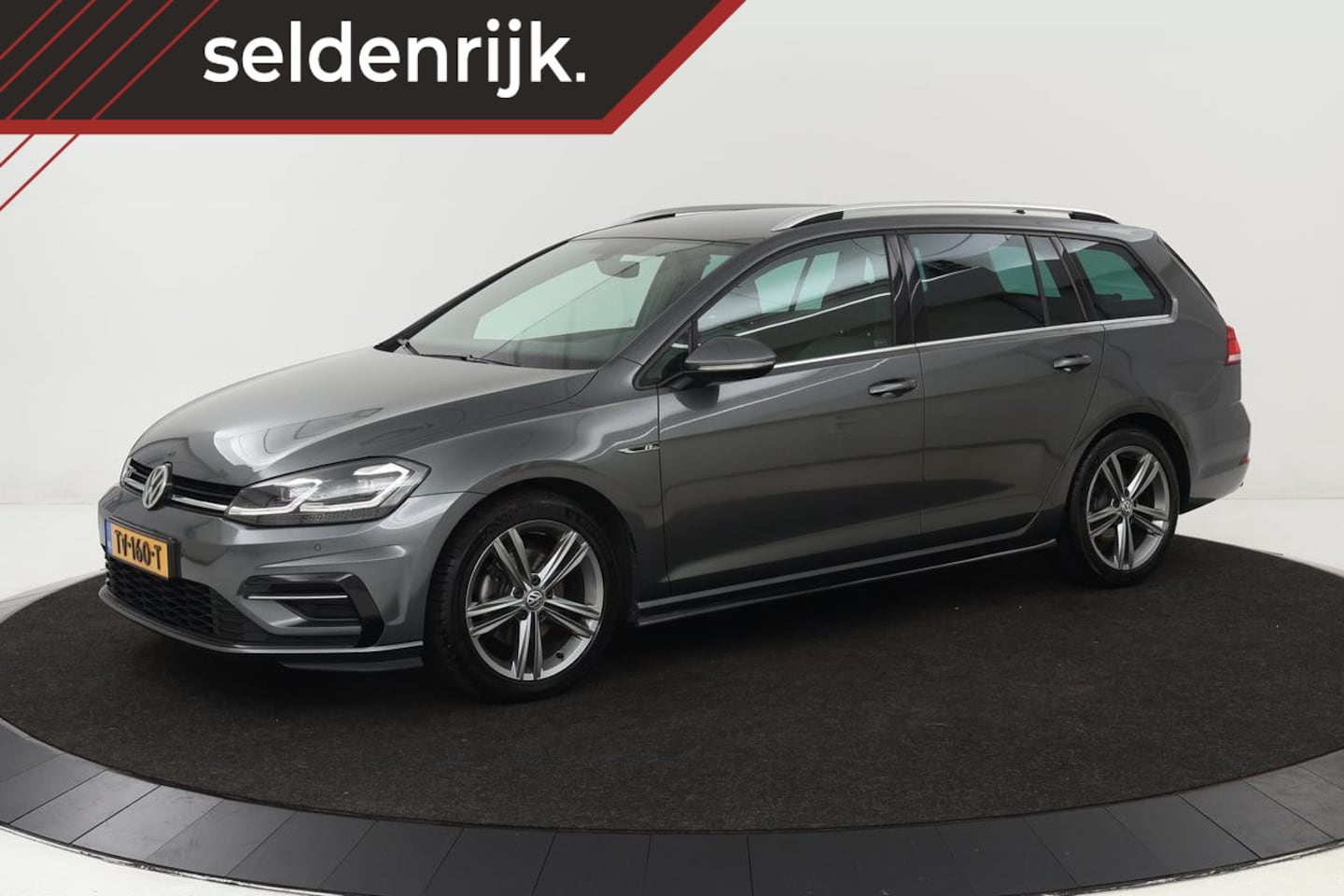 Volkswagen Golf Variant - 1.6 TDI R-line | Trekhaak | Adaptive cruise | Full LED | Carplay | Sportstoelen | Navigati - AutoWereld.nl