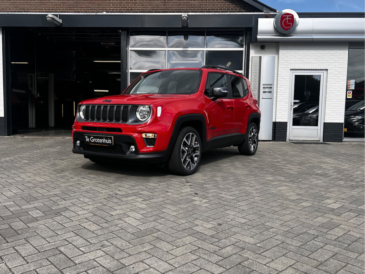 Jeep Renegade - 4xe 240 Plug-in Hybrid Electric S 4xe 240 Plug-in Hybrid Electric S - AutoWereld.nl