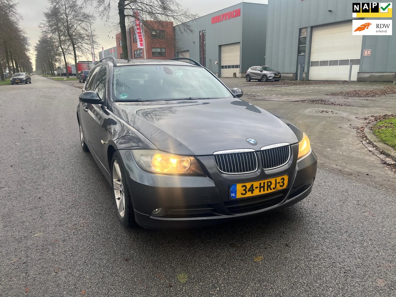 BMW 3-serie Touring - 325d Business Line automaat - AutoWereld.nl