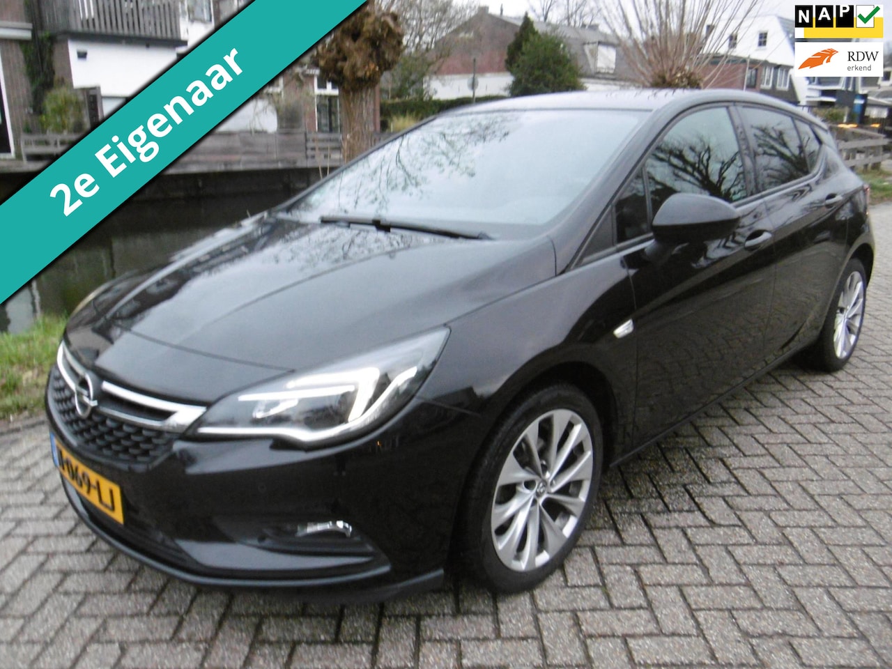 Opel Astra - 1.4i 5-deurs 150pk Clima PDC LED Multimedia Navi 2e eig. - AutoWereld.nl