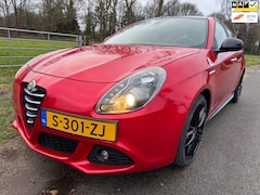 Alfa Romeo Giulietta - 1.7 TBi Quadrifoglio Verde 235PK keurig onderhouden