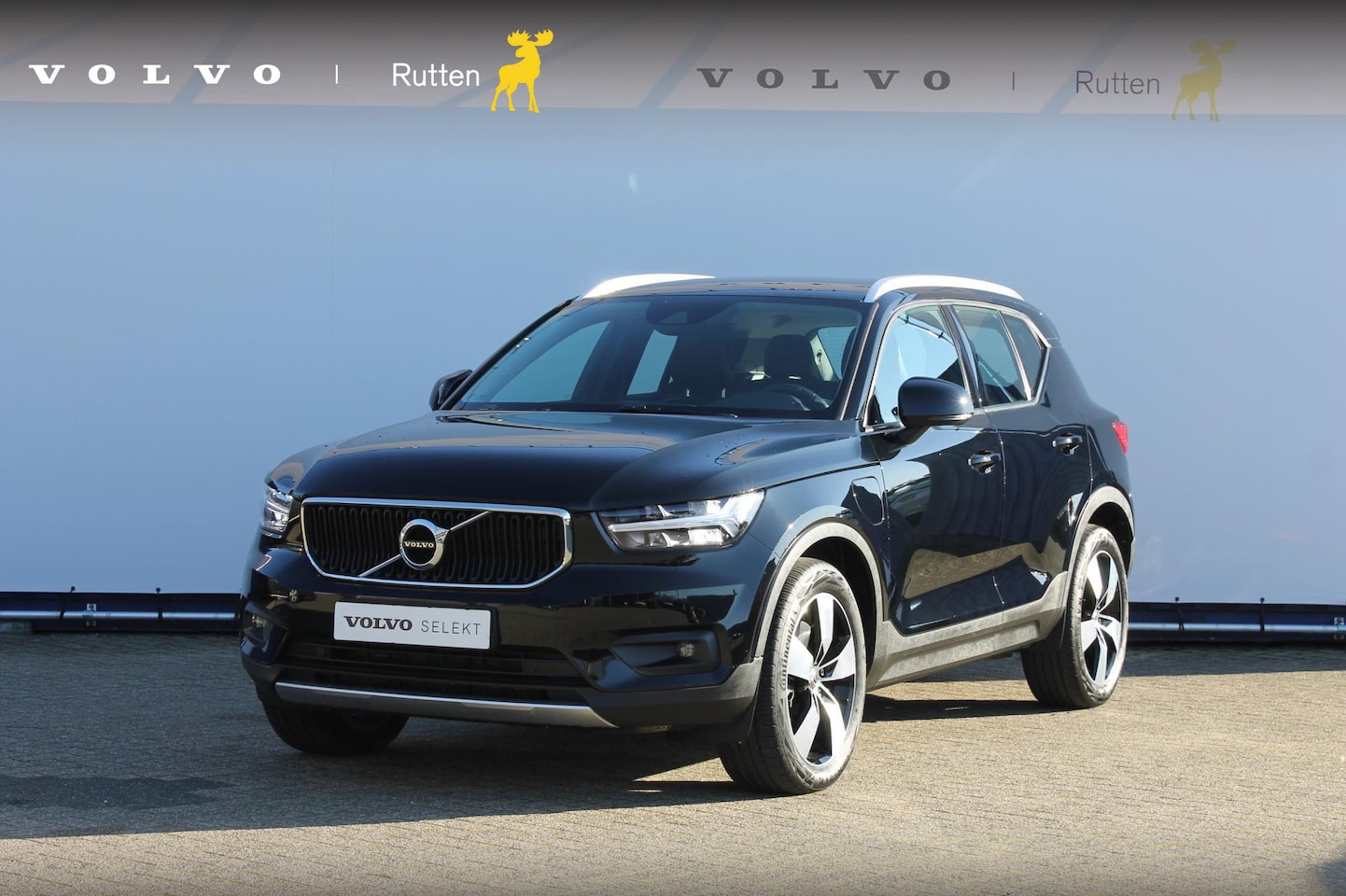 Volvo XC40 - T5 262PK Automaat Recharge Momentum Pro / Navigatie / Zittingverlengers voor / Cross Traff - AutoWereld.nl