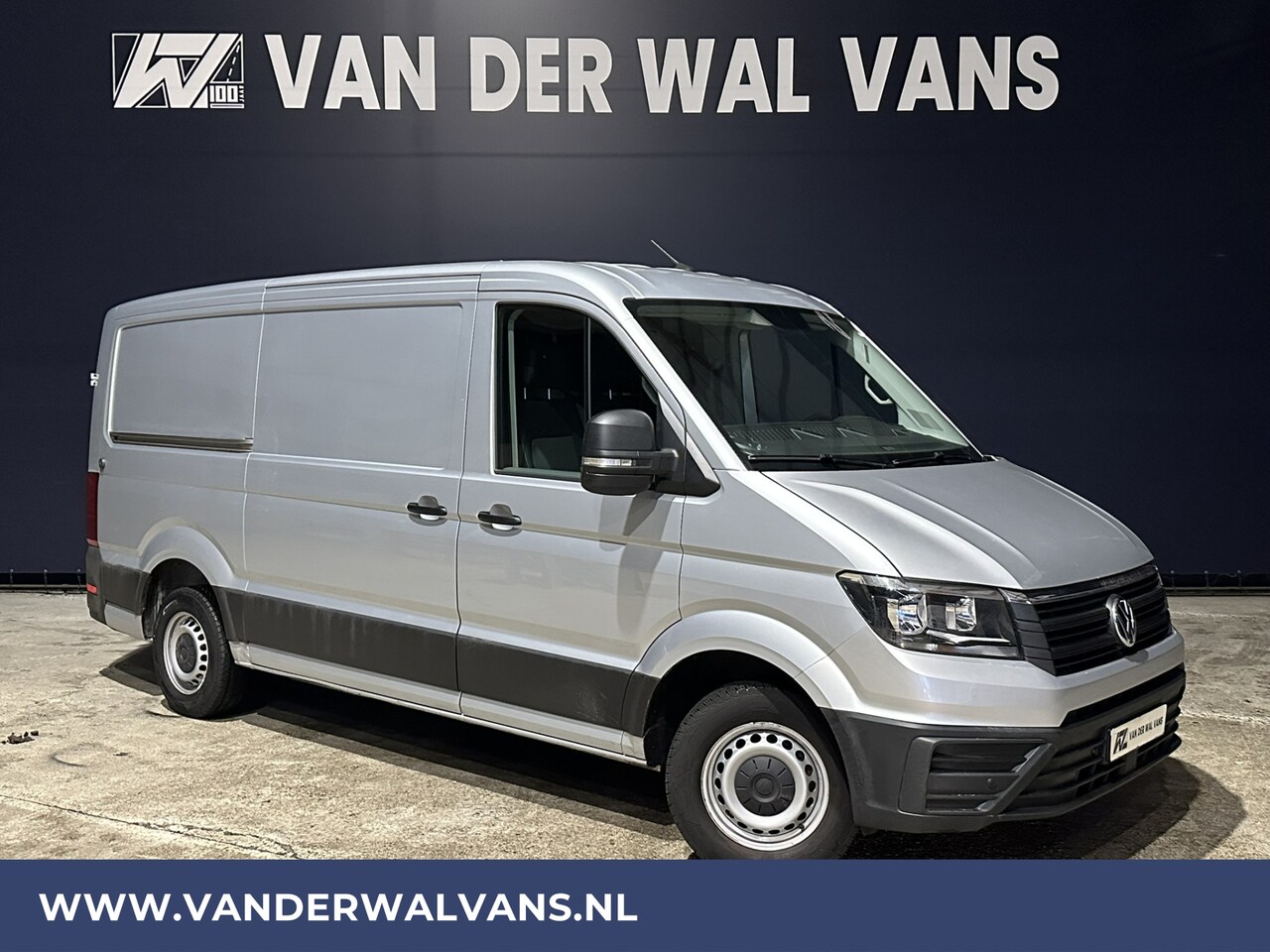 Volkswagen Crafter - 2.0 TDI 141pk L3H2 L2H1 Euro6 Airco | Navigatie | Apple Carplay | Android Auto | Trekhaak - AutoWereld.nl