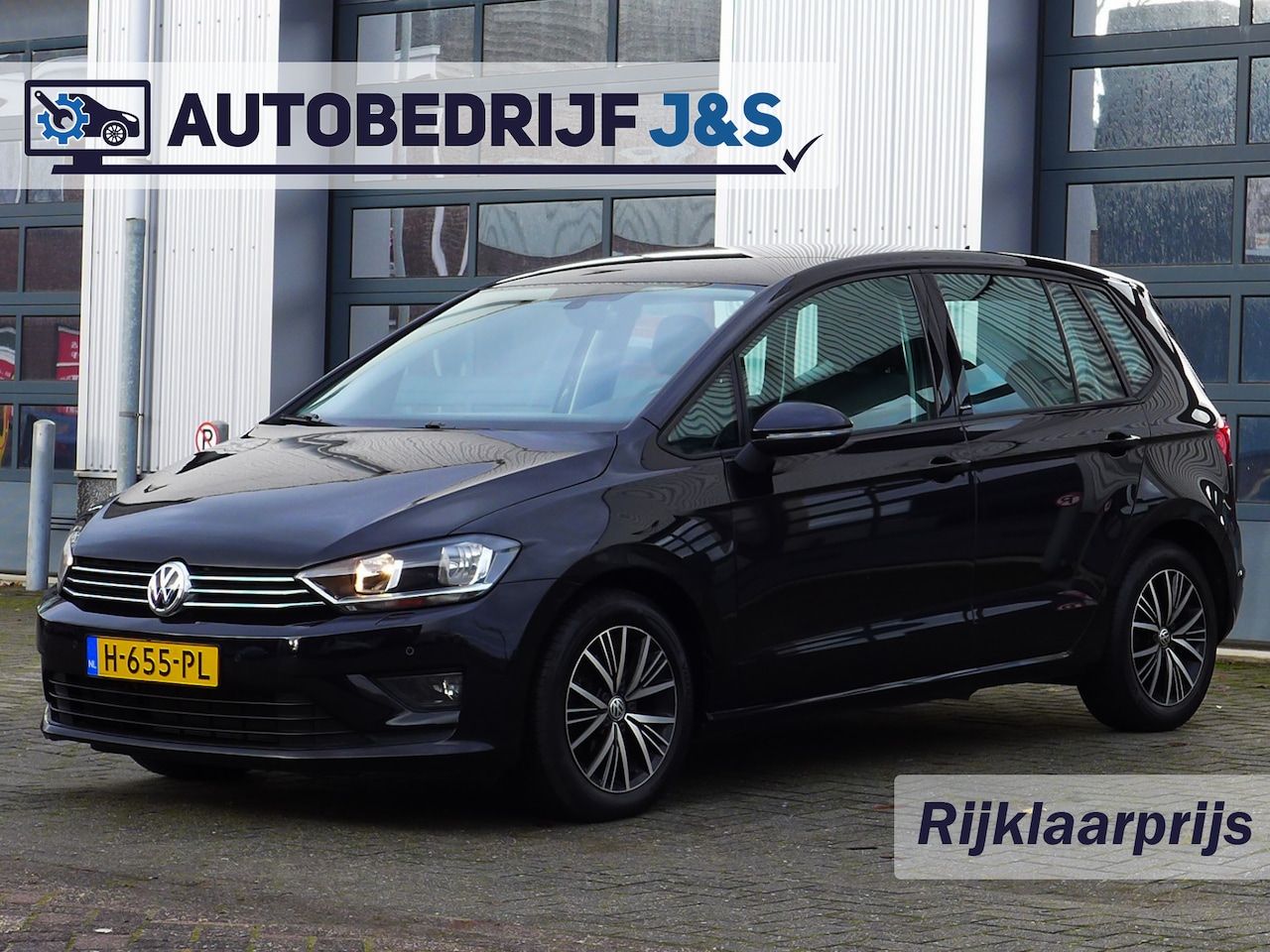 Volkswagen Golf Sportsvan - 1.4 TSI Highline Rijklaarprijs! | 12 Maanden Garantie | Onderhoudsbeurt | Nieuwe APK | Mob - AutoWereld.nl