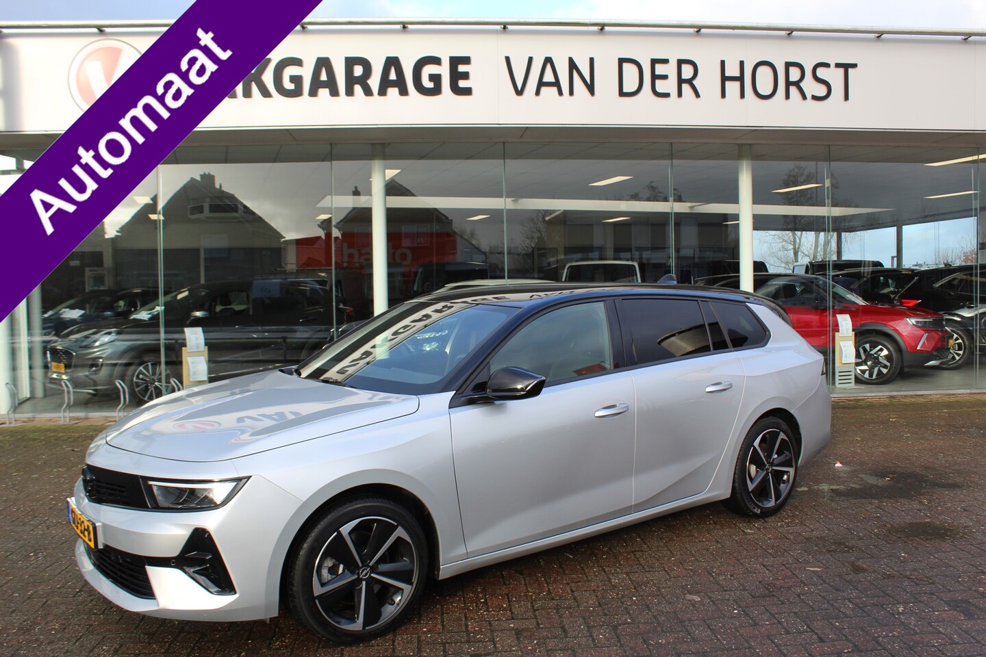 Opel Astra Sports Tourer - 1.2 Turbo GS Line , 130 pk Automaat Climate control , Cruise control , Stoelverwarming , B - AutoWereld.nl