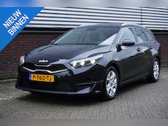 Kia Cee'd Sportswagon - Ceed 1.5 T-GDi DynamicLine/Trekhaak/Camera /Rijklaarprijs