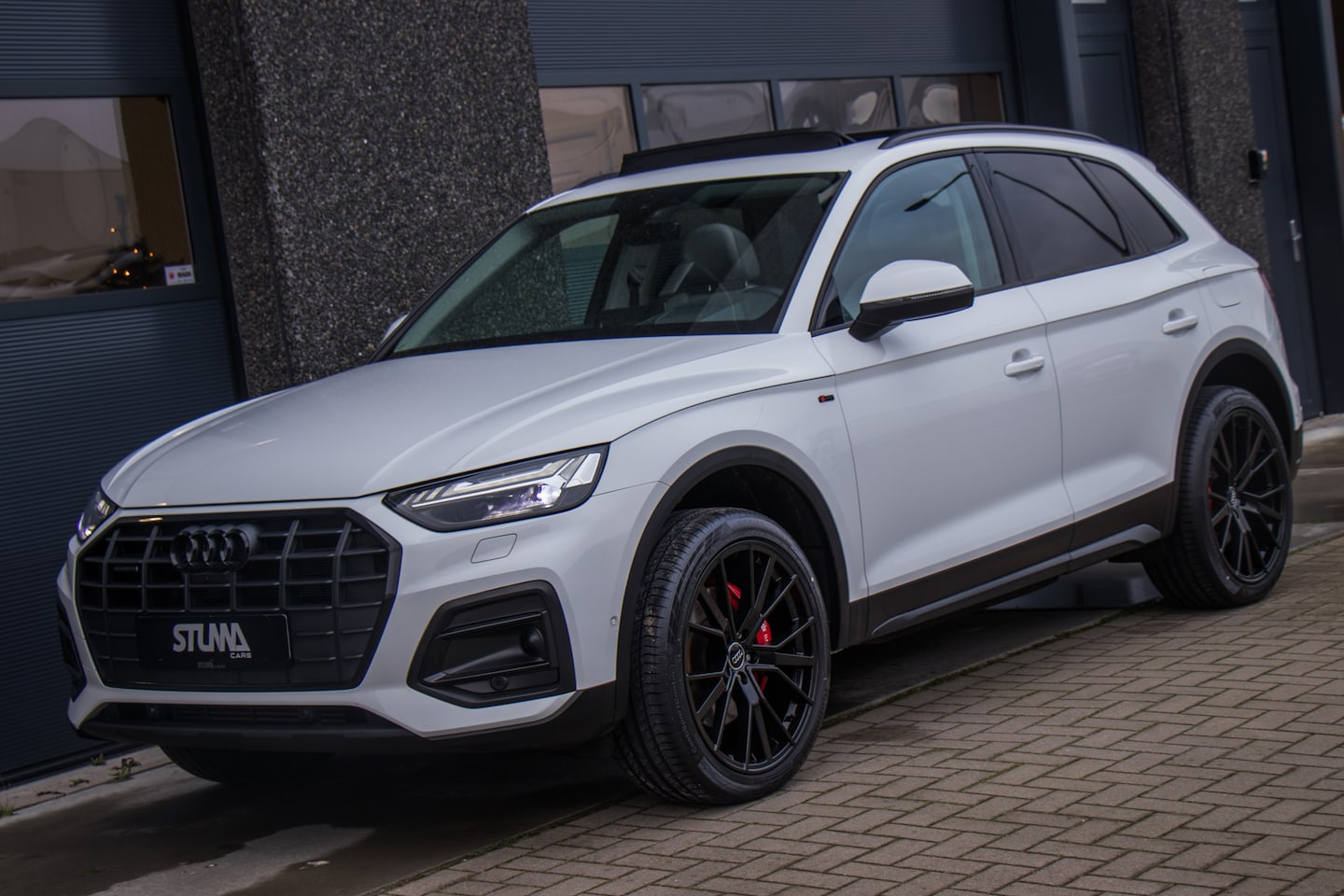 Audi Q5 - 50 TFSIe Quattro S-Edition | PHEV | S-Line | Pano | HUD | 21 Inch Performance | Matrix LED - AutoWereld.nl