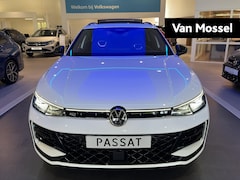 Volkswagen Passat Variant - 1.5 eTSI R-Line Business | DIRECT LEVERBAAR |Pano. elektr. schuif/kanteldak | Multimedia p