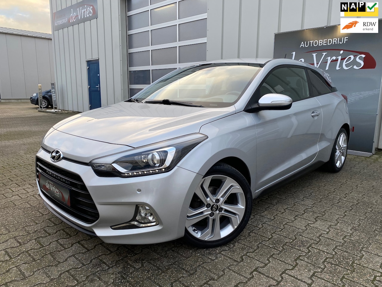 Hyundai i20 - 1.0 T-GDI i-Motion / Clima / Cruise / Navi / Camera / Stuur en Stoelverw. / LMV - AutoWereld.nl