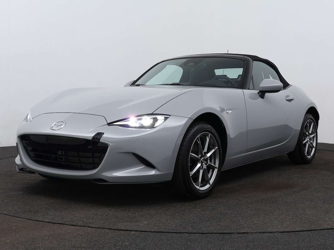 Mazda MX-5 - 1.5 SkyActiv-G 132 Exclusive-Line | Incl. € 4.000,- instapvoordeel | Direct leverbaar in v - AutoWereld.nl