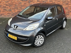 Peugeot 107 - 1.0 Airco/ El. Ramen/ Toerenteller