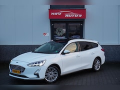 Ford Focus Wagon - 1.0 EcoBoost Vignale navi LM panodak