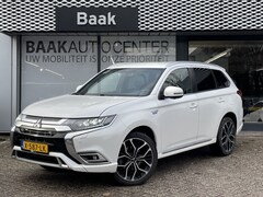 Mitsubishi Outlander - Outlander 2.4 PHEV Plug-in Hybrid Plus Spirit 4 WD | 360 Camera