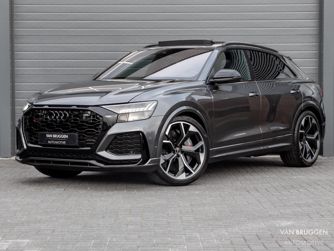 Audi RSQ8 - 4.0 TFSI V8 quattro Pano Keramisch Massage BTW Standkachel Alcantara 23" - AutoWereld.nl