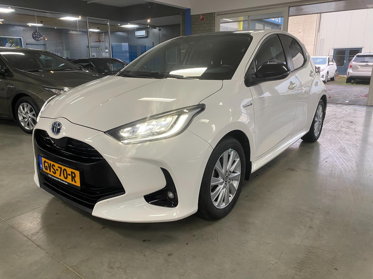 Toyota Yaris - 1.5 Hybrid Executive 1.5 Hybrid Executive - AutoWereld.nl