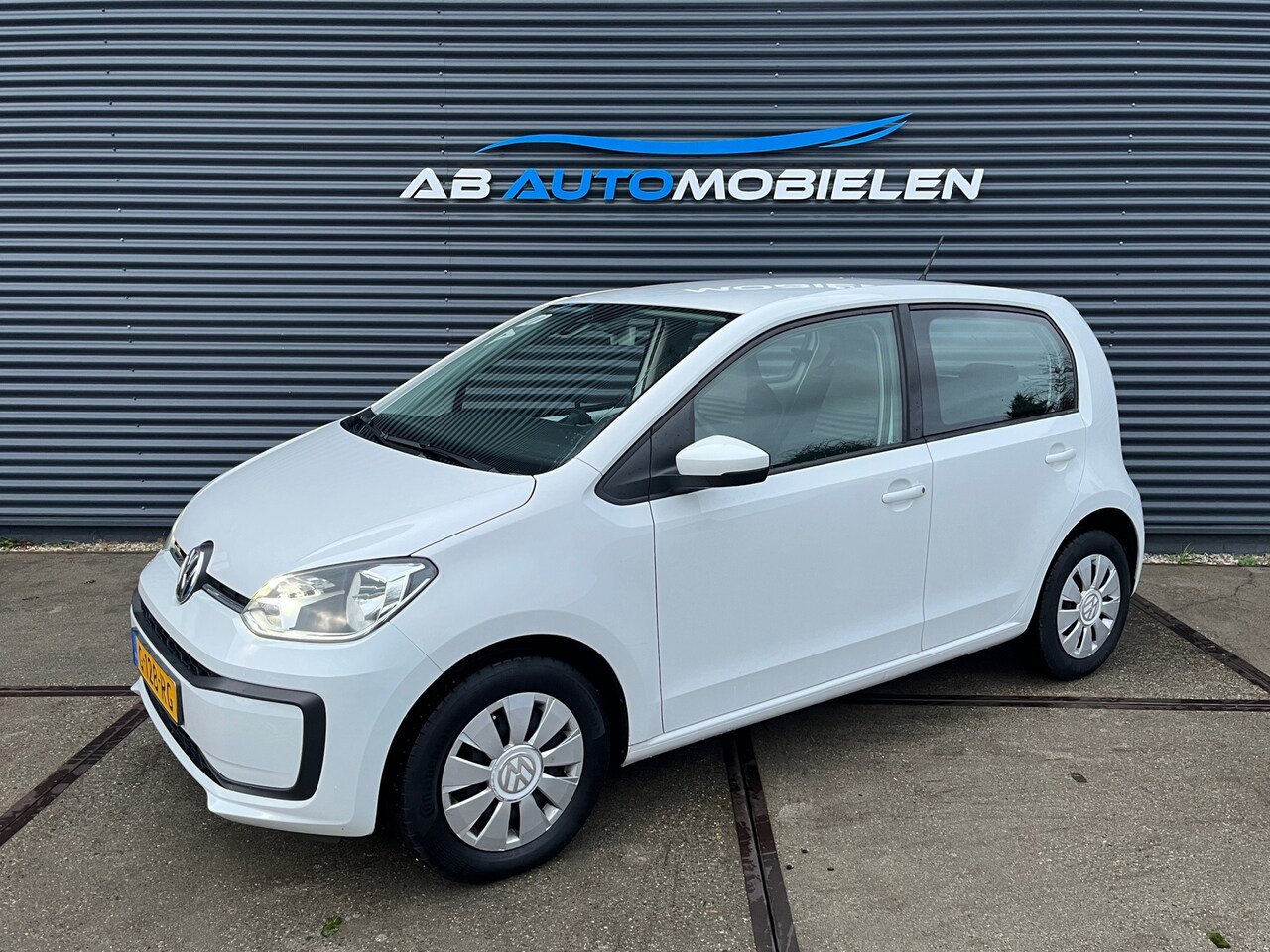 Volkswagen Up! - 1.0 BMT move up! 5 DEURS/ BLUETOOTH/ LED VERL - AutoWereld.nl