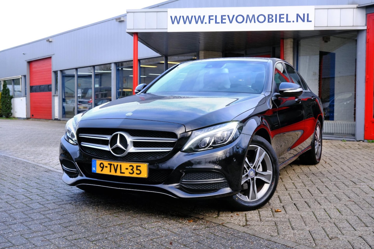 Mercedes-Benz C-klasse - 180 Lease Edition LED|Clima|Navi|Sportstoelen|LMV - AutoWereld.nl