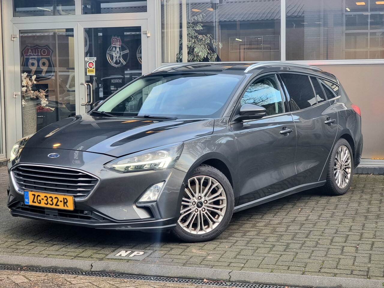 Ford Focus Wagon - 1.0 EcoBoost Titanium Business NAP / CARPLAY / LANE-ASSIST - AutoWereld.nl