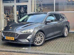 Ford Focus Wagon - 1.0 EcoBoost Titanium Business NAP / CARPLAY / LANE-ASSIST