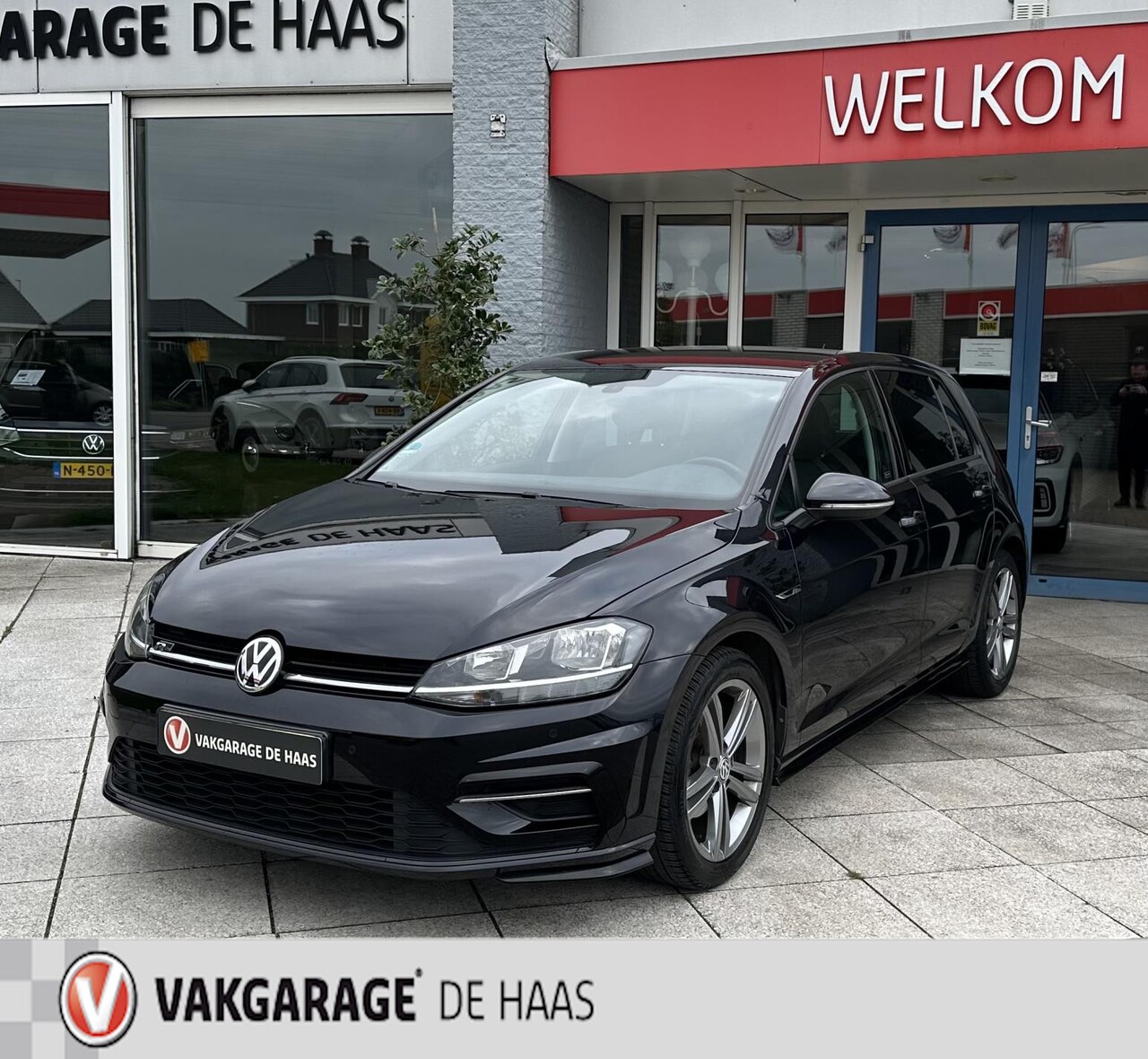 Volkswagen Golf - 1.0 TSI Highline Business R 1.0 TSI Highline Business R - AutoWereld.nl