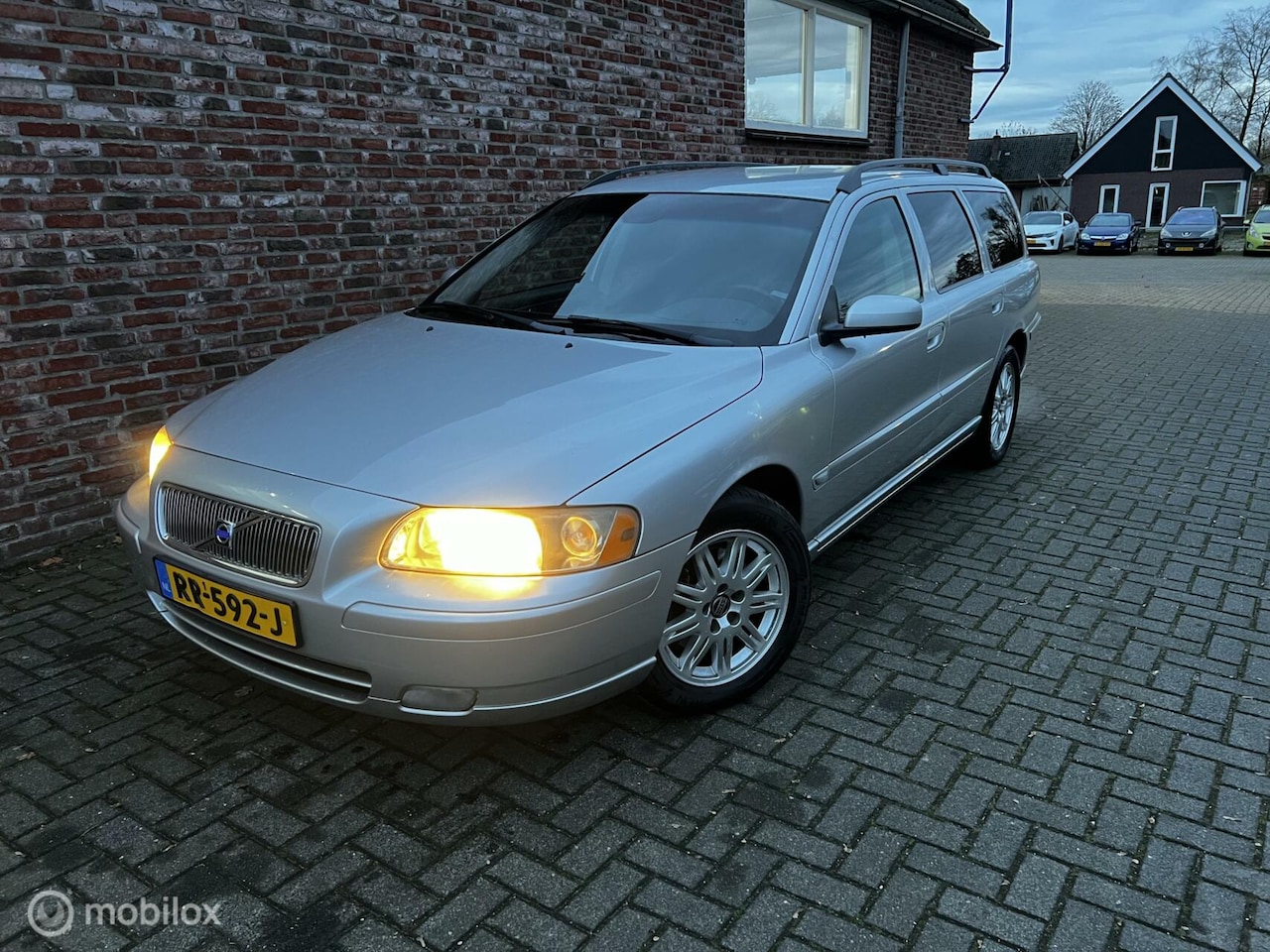 Volvo V70 - 2.0T Edition Sport 2.0T Edition Sport - AutoWereld.nl