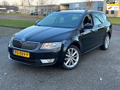 Skoda Octavia Combi - 1.6 TDI Elegance