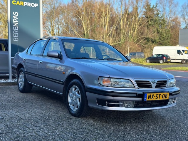 nissan-maxima-qx-3-0-v6-se-goed-onderhouden-clima-elektrische-ramen-en-spiege.jpg
