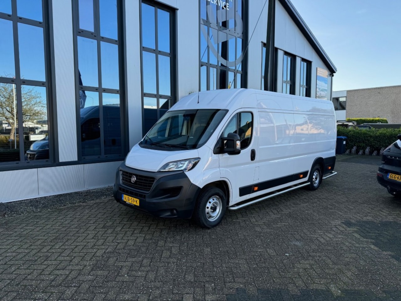 Fiat Ducato - 2.3 MJ L4H2 Camera, Lanedeparture, Carplay, Climatcntrl, Cruisec - AutoWereld.nl