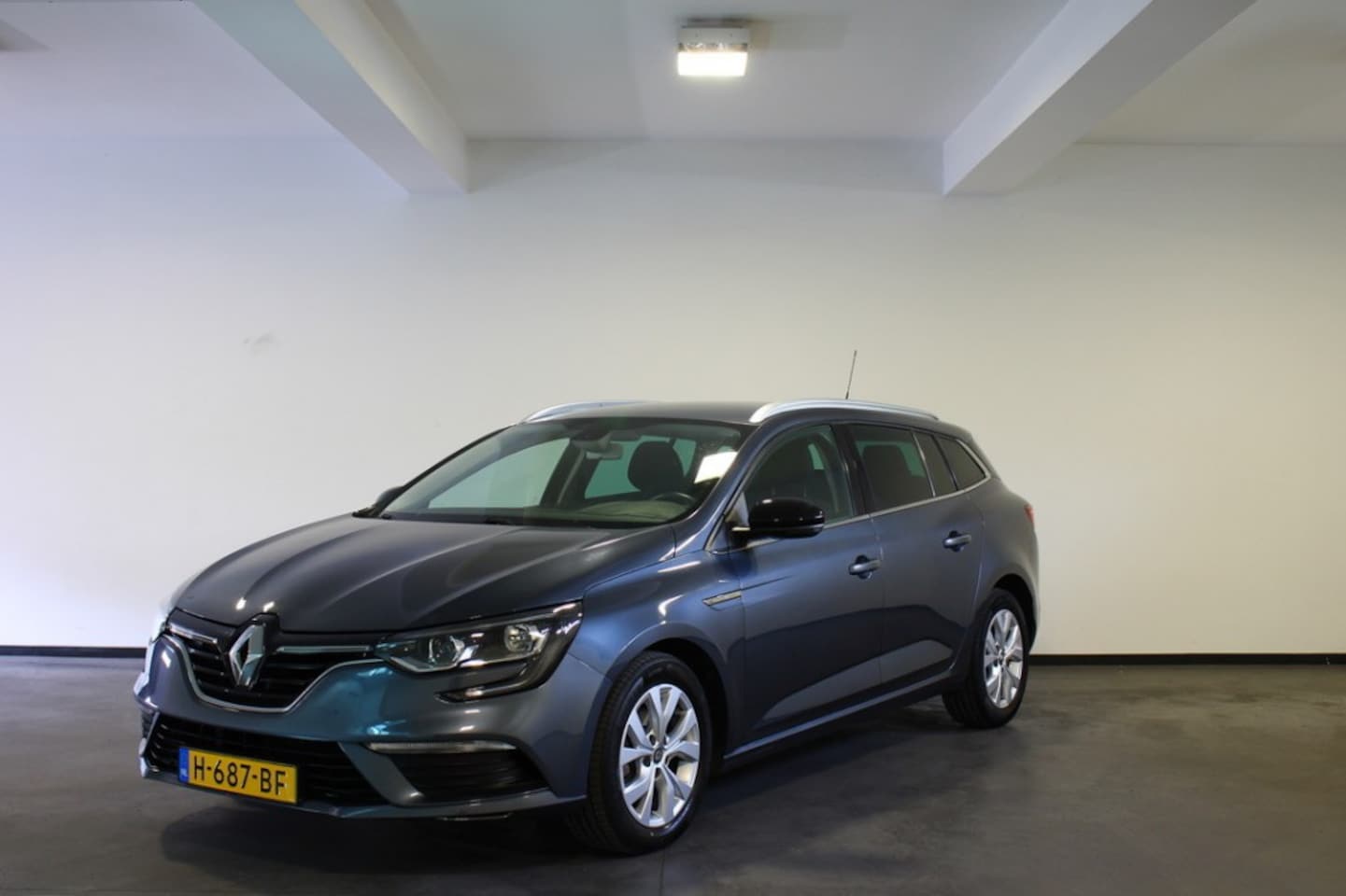 Renault Mégane - 1.3 TCe Limited 1.3 TCE LIMITED - AutoWereld.nl