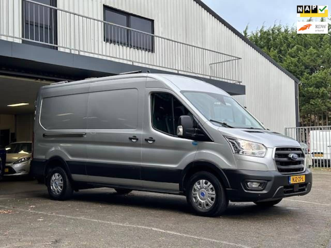 Ford Transit - / 2021 / 2.0 TDCI L3H2 / Navi / Camera / Cruise / Automaat - AutoWereld.nl