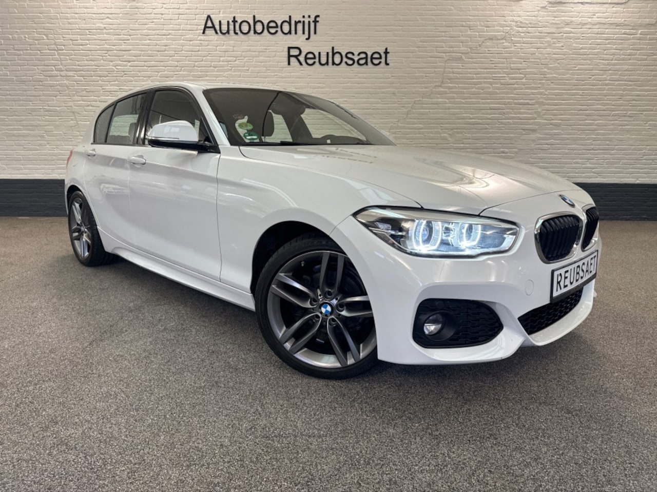 BMW 1-serie - 118I Executive M-Sport Clima Navi Cruise Led Stoelverw, Incl 12M - AutoWereld.nl