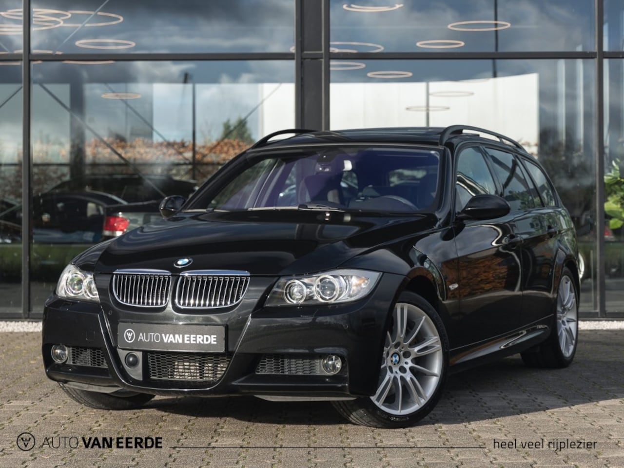 BMW 3-serie Touring - 335xi Touring Aut. - M-sport, Radar, Pano: VOL - AutoWereld.nl