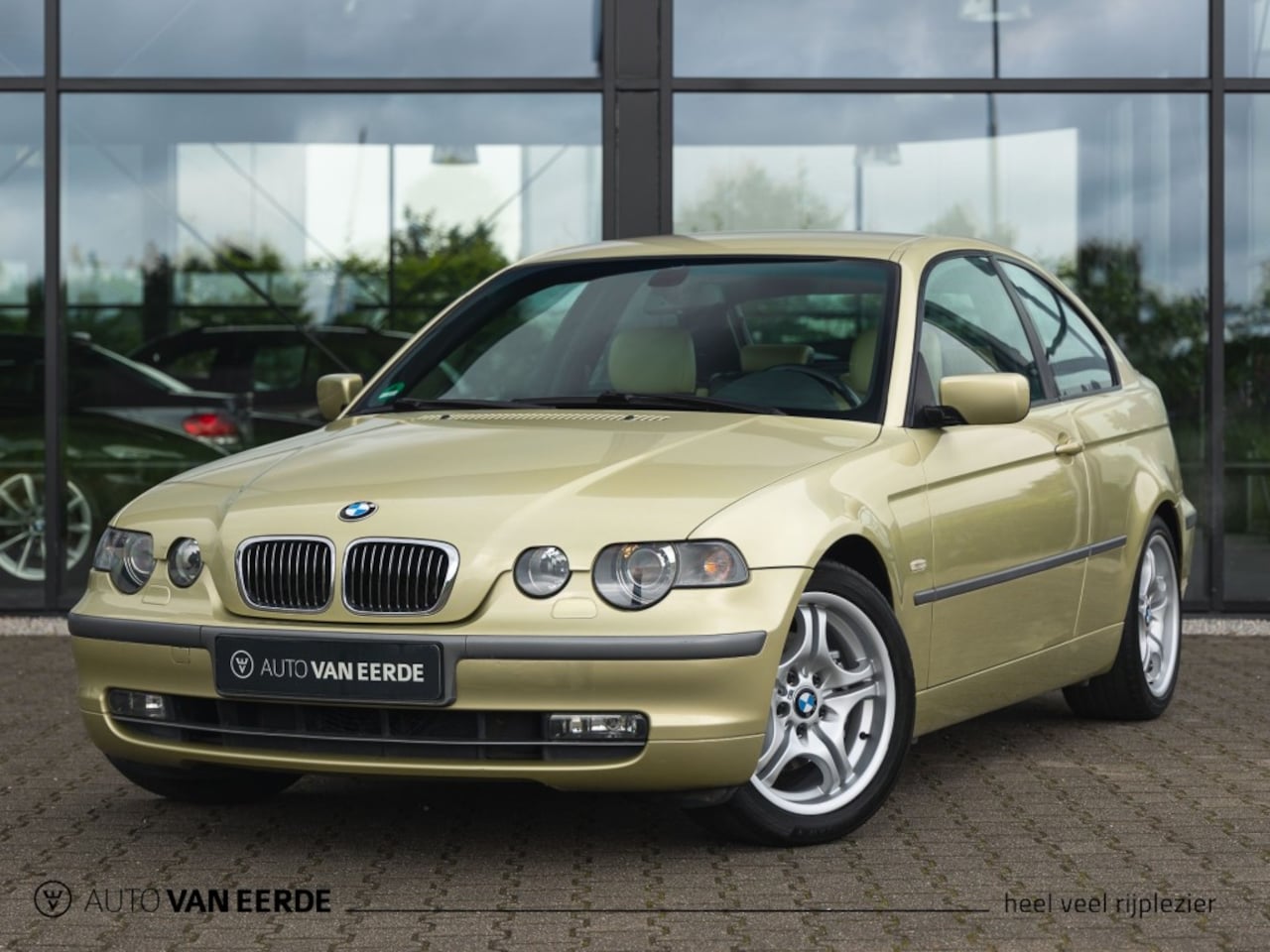 BMW 3-serie Compact - 325ti Compact Aut. - Sportst./half leer, xenon etc - AutoWereld.nl