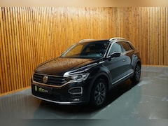 Volkswagen T-Roc - 1.5 TSI SPORT AUTOMAAT/ CLIMA/ NAVI