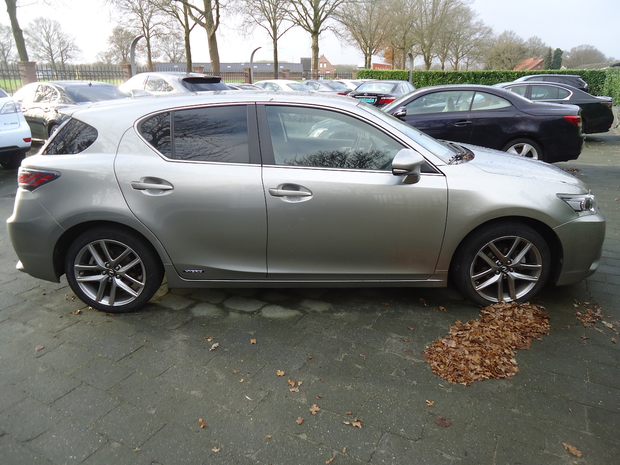 Lexus CT - 200h Executive 17" geweldig mooie en goede auto