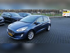 Ford Fiesta - 1.5 TDCi Titanium , stoelverwarming, trekhaak, carplay, ecc, lm