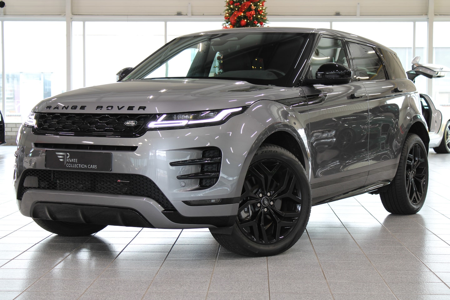 Land Rover Range Rover Evoque - 1.5 P300e AWD R-Dynamic HSE 1.5 P300e AWD R-Dynamic HSE - AutoWereld.nl