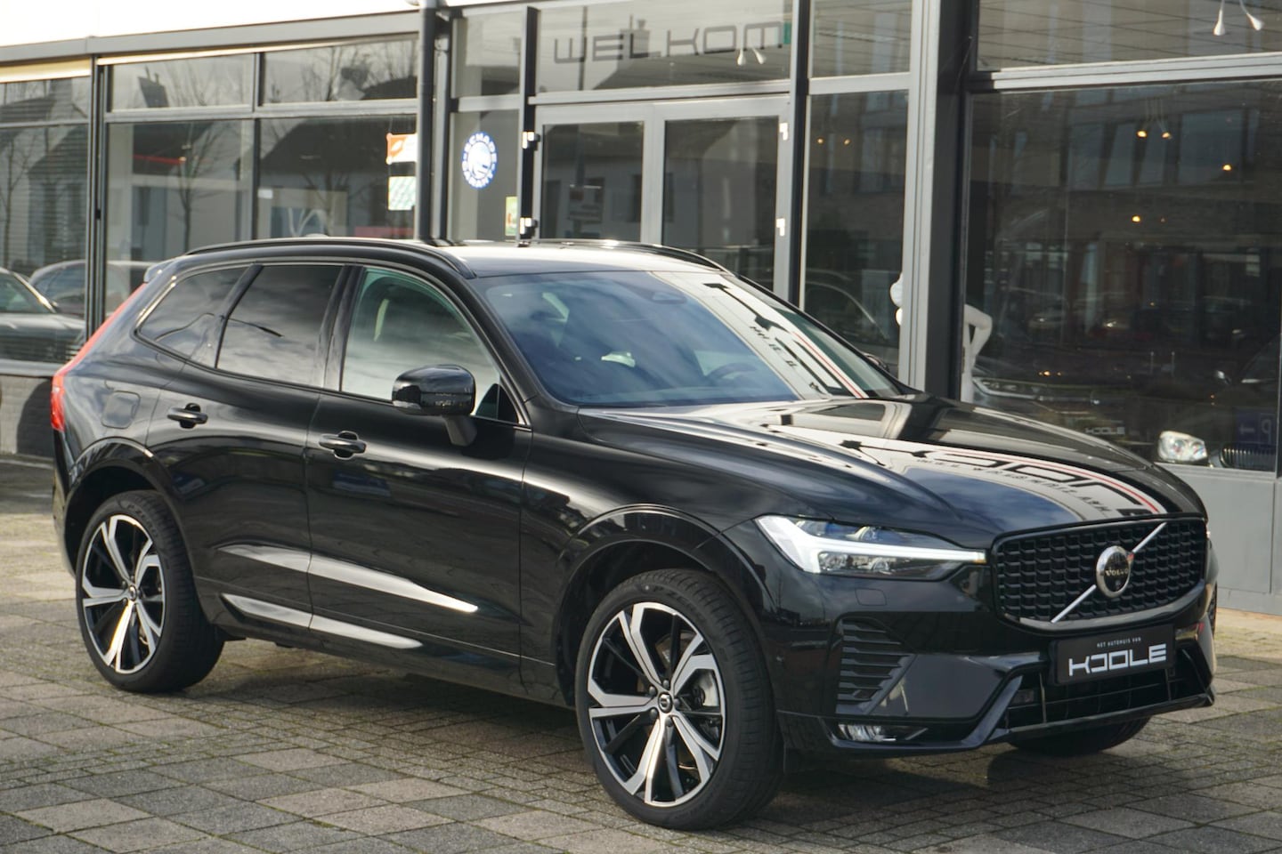 Volvo XC60 - B4 Ultimate Bright | Trekhaak | H&K - AutoWereld.nl