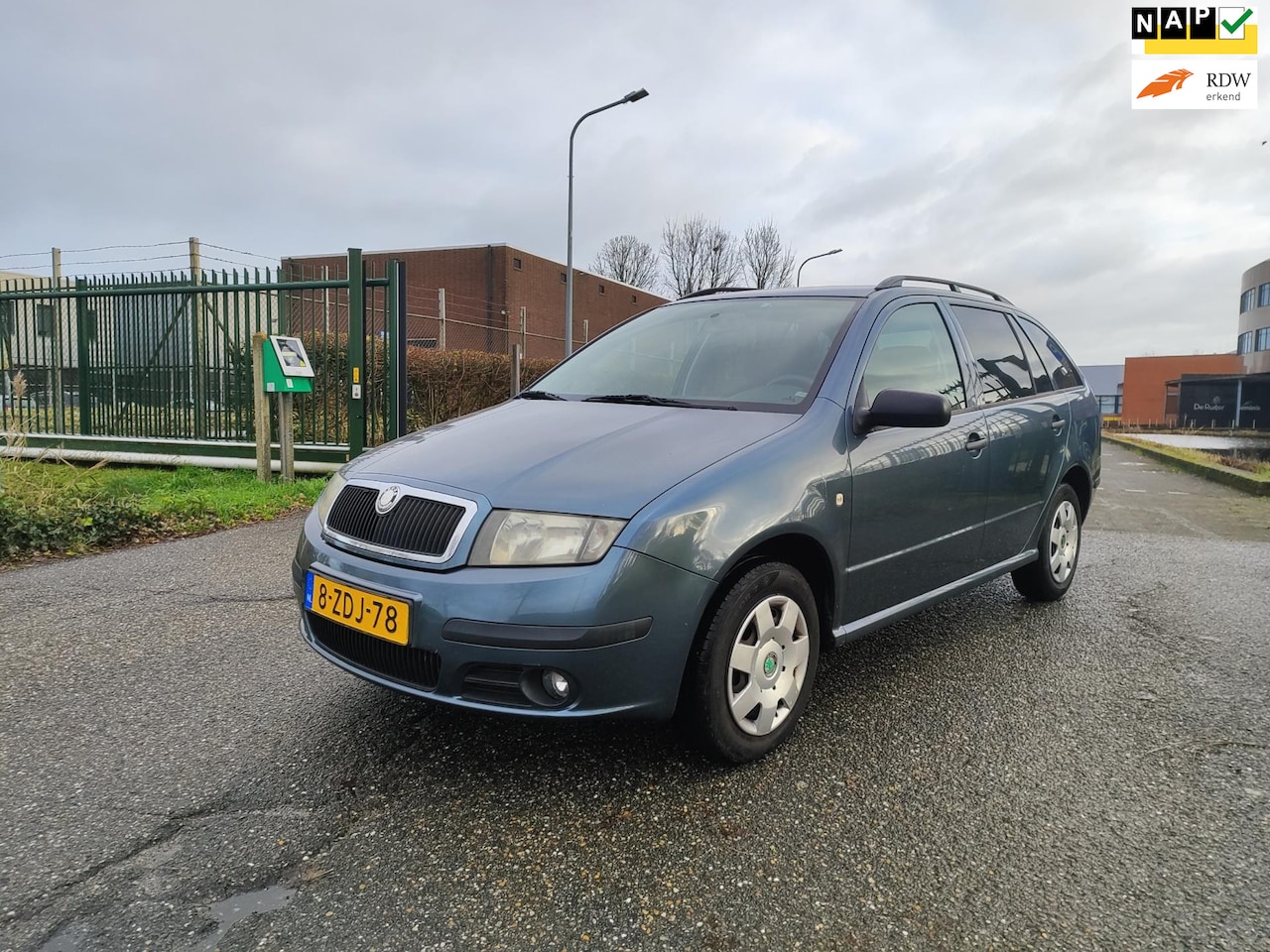 Skoda Fabia Combi - 1.2-12V Ambiente Airco! Nap!!! - AutoWereld.nl