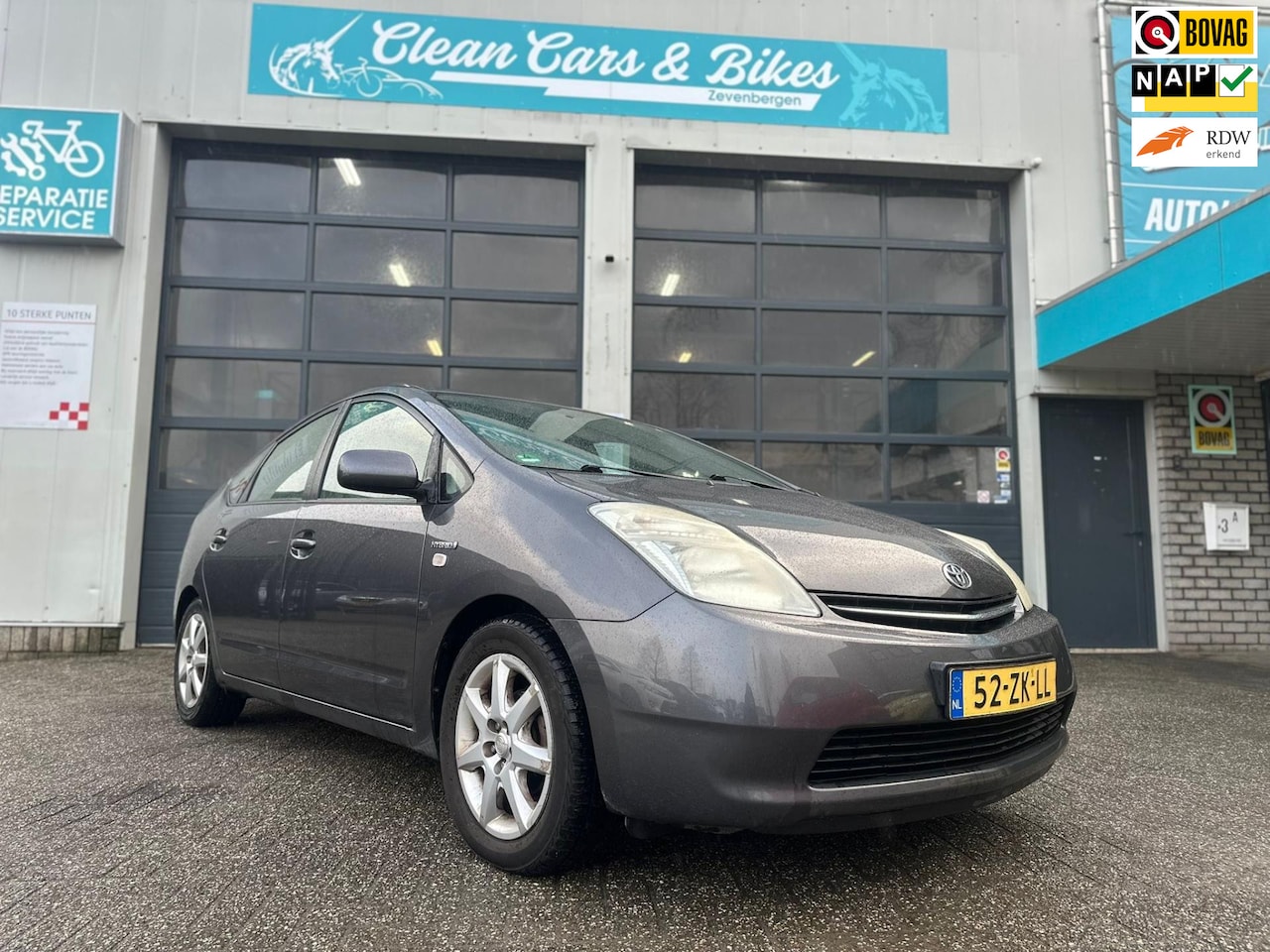 Toyota Prius - 1.5 VVT-i Comfort 1.5 VVT-i Comfort - AutoWereld.nl