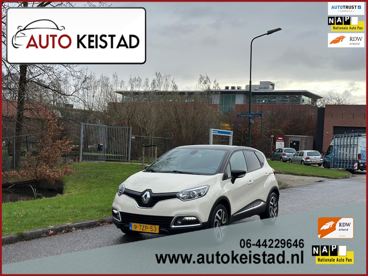 Renault Captur - 0.9 TCe NAVIGATIE/CAMERA/LED/KEYLESS! SUPER STAAT! - AutoWereld.nl